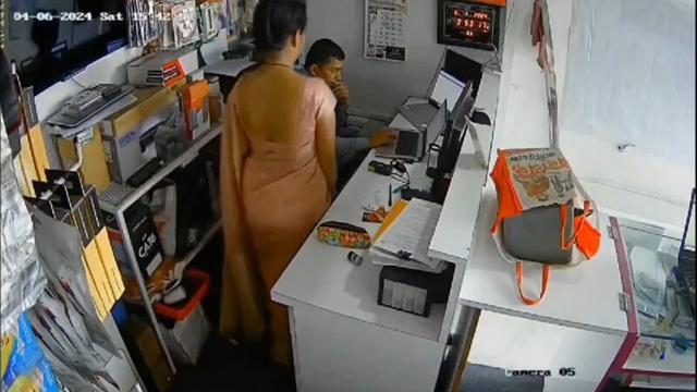 Indian Shop Manager Fucking Multiple Wives Hidden CCTV